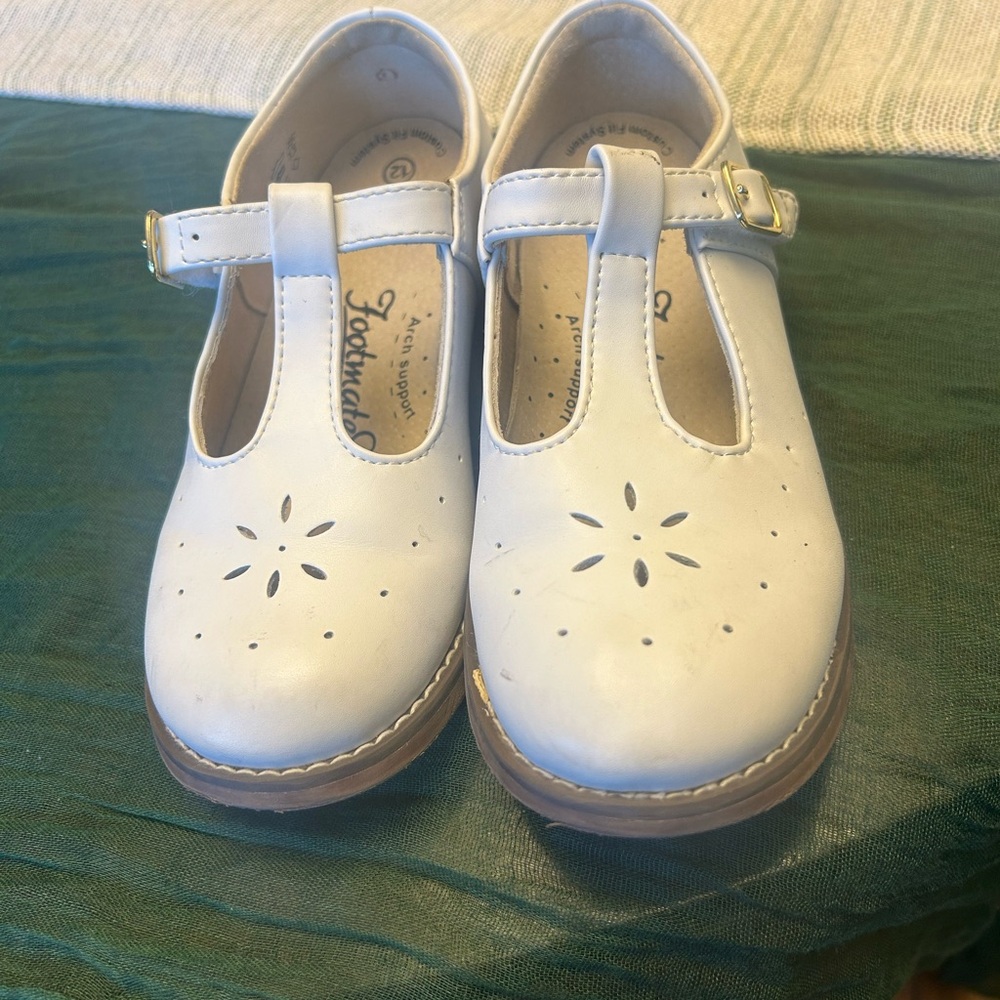 FootMates Cream T-Strap Dress Shoes for Kids